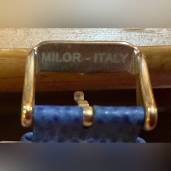 Bronzo Italia: woman’s rose/gold/tone Roman numerals numbers boyfriend watch. - Picture 3 of 7